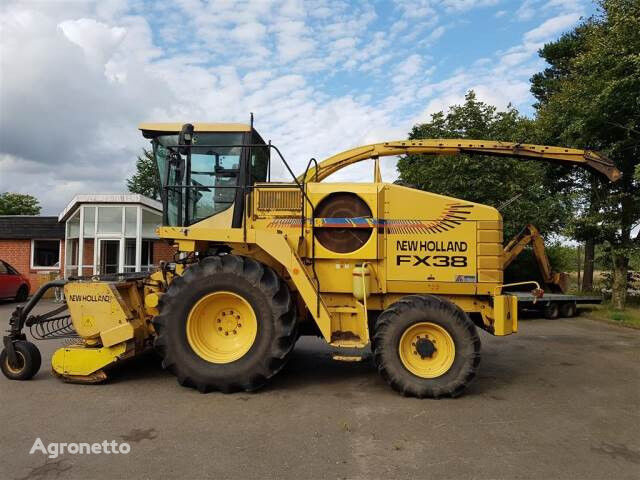 New Holland FX38 forage harvester