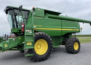 John Deere 9770 STS grain harvester