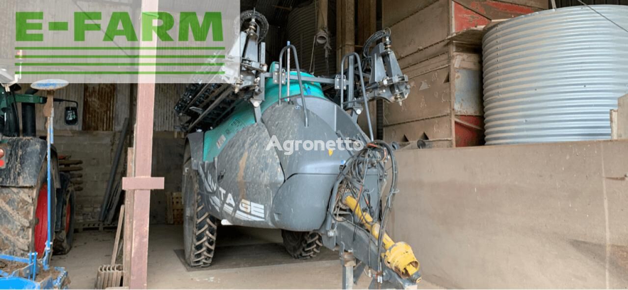 self-propelled sprayer