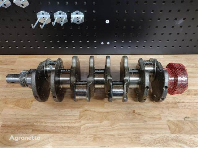 John Deere 4239 crankshaft for wheel tractor