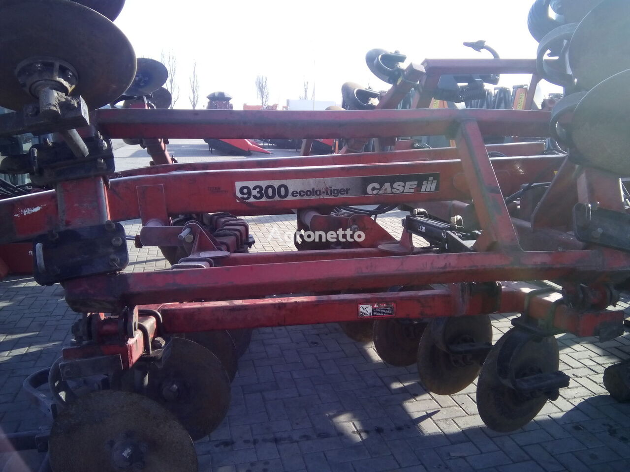 Case IH 9300 Ecolo Tiger  disk harrow