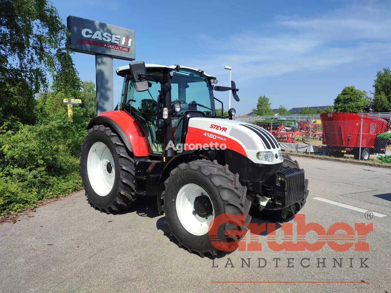 new 4120 Multi wheel tractor