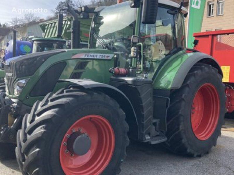 Fendt 724 VARIO SCR PROFI PLUS wheel tractor