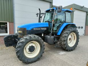 New Holland TM125 Supersteer Range Command wheel tractor